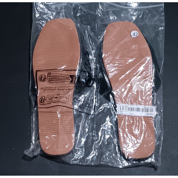 Sandals - Picture 3 of 5